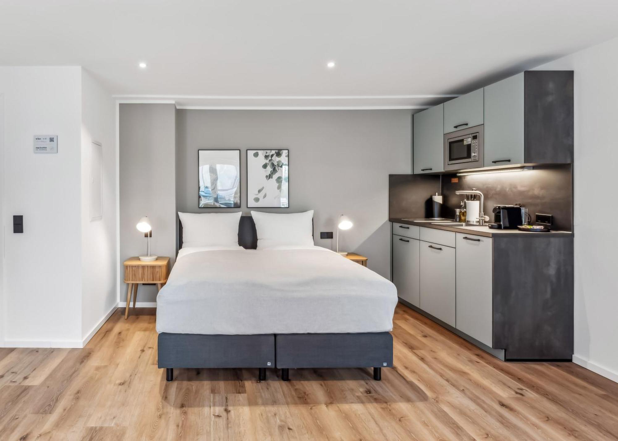 Limehome Salzgitter A.-Schweitzer-Str. Kültér fotó